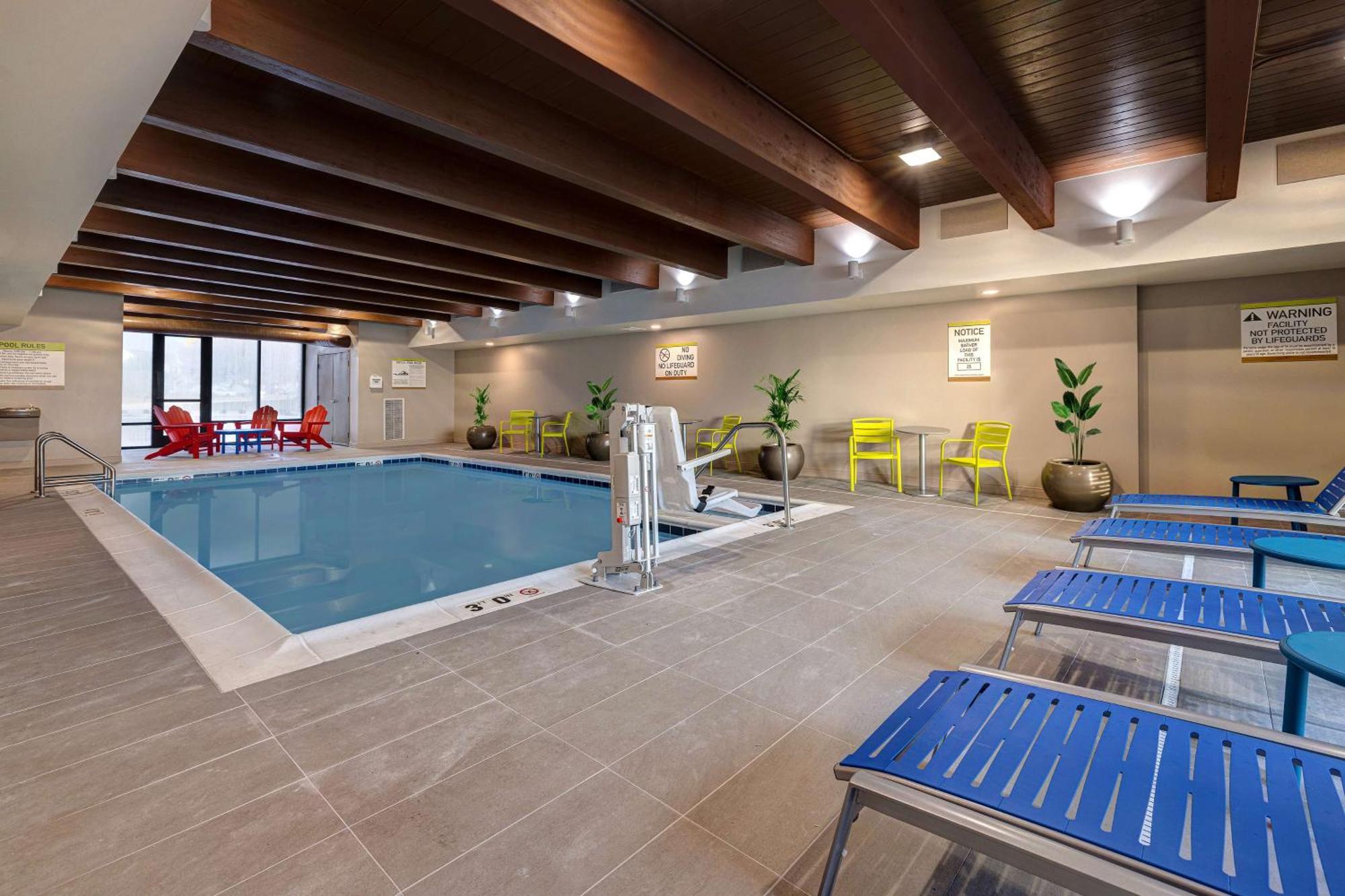 Home2 Suites By Hilton Dekalb Eksteriør billede