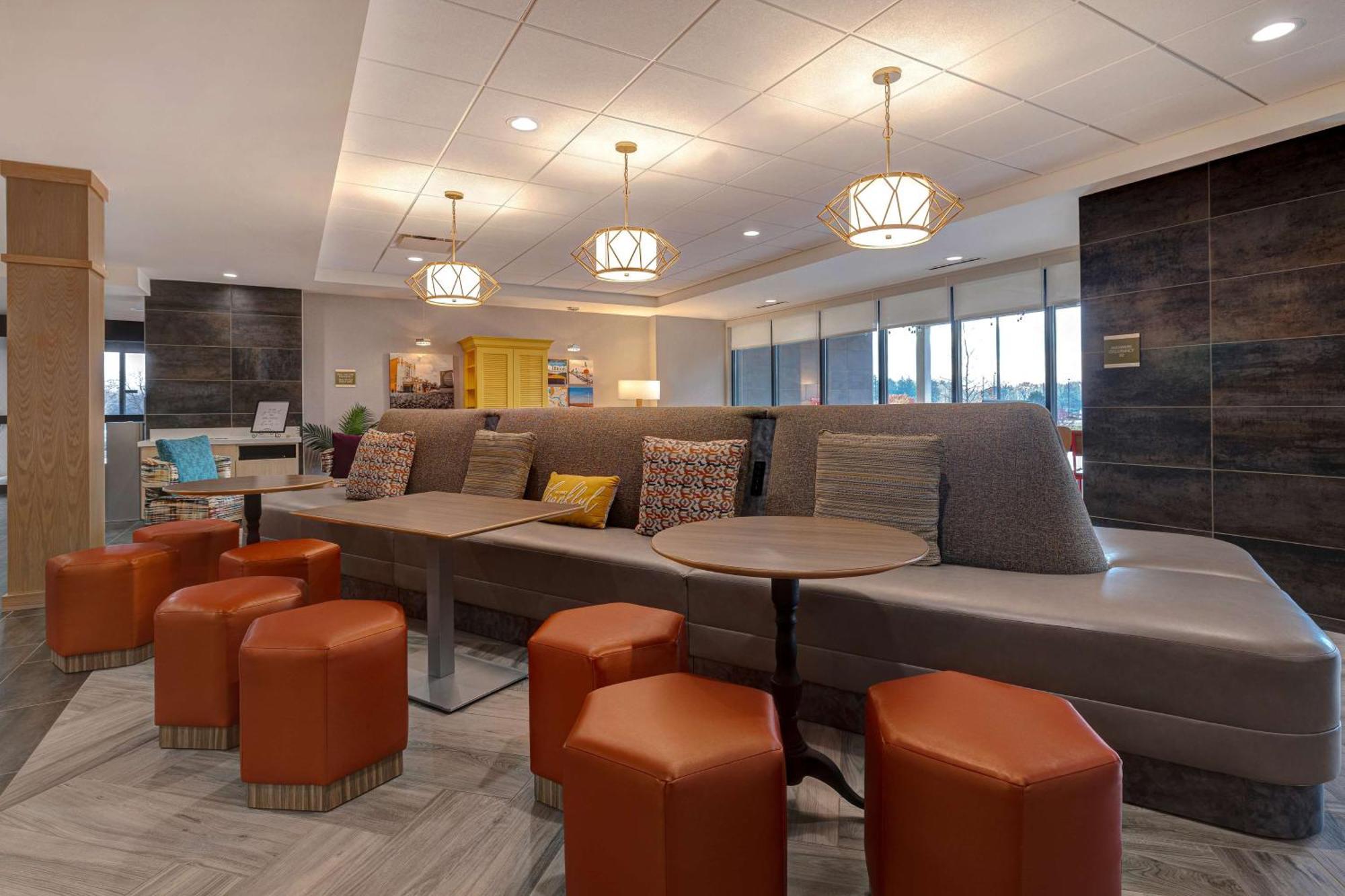 Home2 Suites By Hilton Dekalb Eksteriør billede