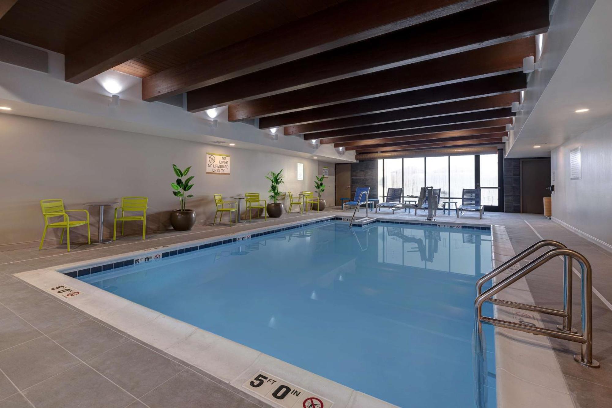 Home2 Suites By Hilton Dekalb Eksteriør billede